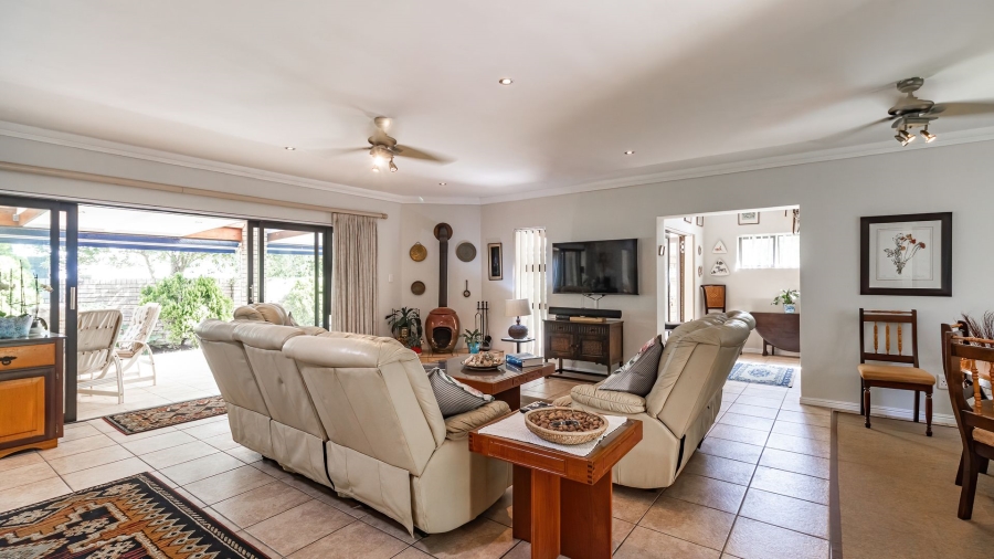 3 Bedroom Property for Sale in The Island Western Cape